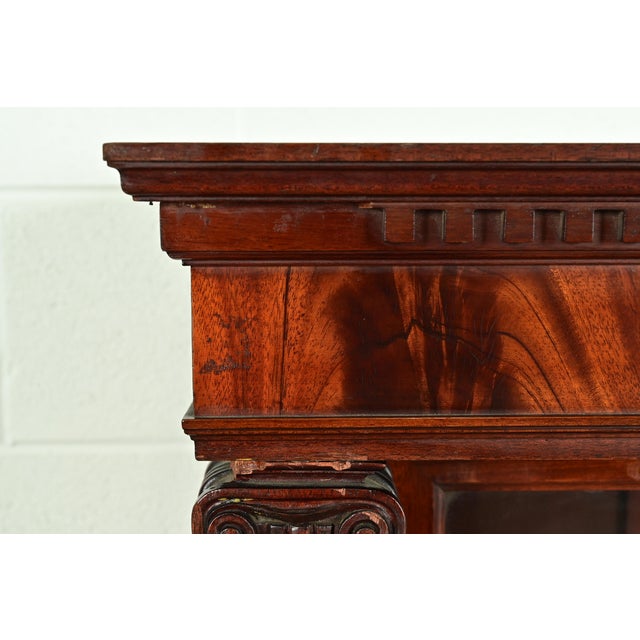 Late 19th Century R. J. Horner Style American Empire Flame Mahogany Glass Front Double Bookcase, Circa 1880s For Sale - Image 5 of 10