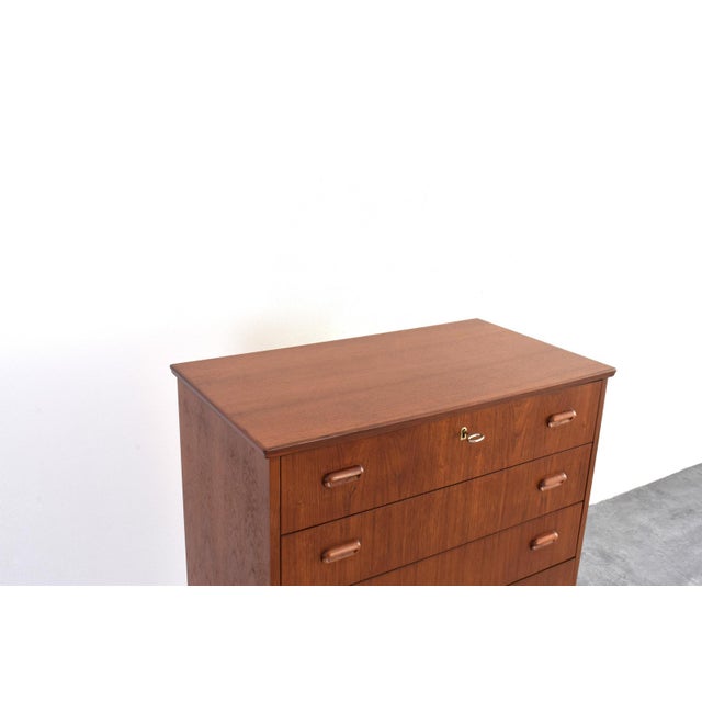 Mid-Century Modern Danish Teak Chest of Drawers, 1960s For Sale - Image 12 of 17