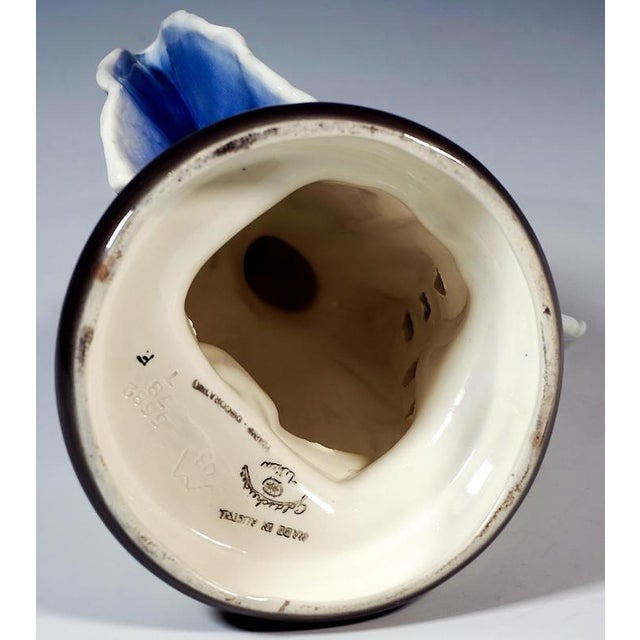 Sitting Dancer in Butterfly Dress attributed to Josef Lorenzl for Goldscheider Vienna, 1926 For Sale - Image 6 of 7