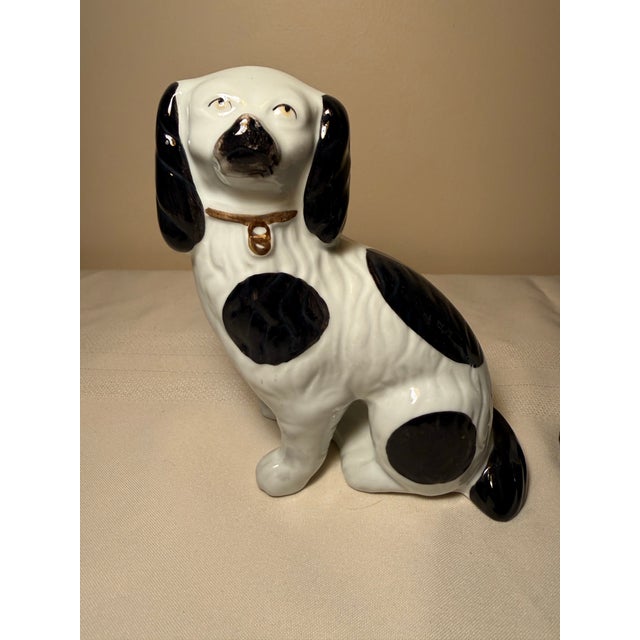 English 1980s Andrea by Sadek Staffordshire Style Black & White Porcelain Spaniel Dogs - Pair For Sale - Image 3 of 10