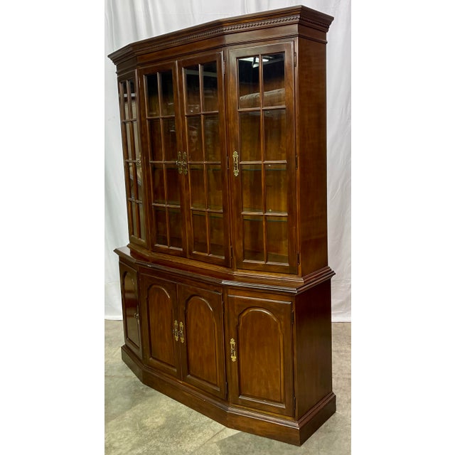 Vintage Drexel Heritage Solid Cherry American Classical China Display