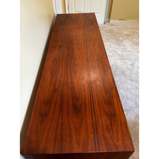 Mid Century 8 and 12 Drawer Dresser Set Attributed to Jack Cartwright by Founders For Sale - Image 11 of 11