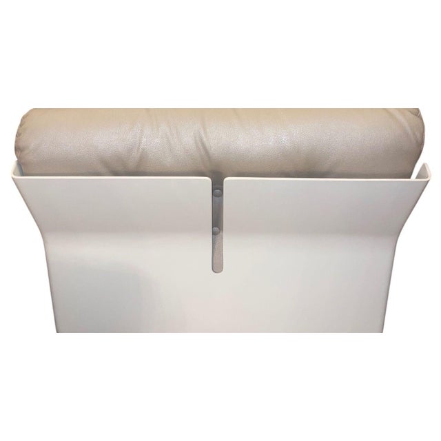 Cream Set of Eight Mario Bellini Amanta Lounge Chairs for C&b Italia, Late 1960's. For Sale - Image 8 of 9
