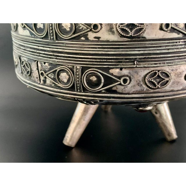 Metal Vintage Yemeni Concertina Lantern Tinned Filigree Accordion Hanging Lamp Jeweled For Sale - Image 7 of 17