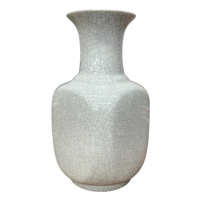 Elegant White Ceramic Vase with Intricate Crackle Finish For Sale