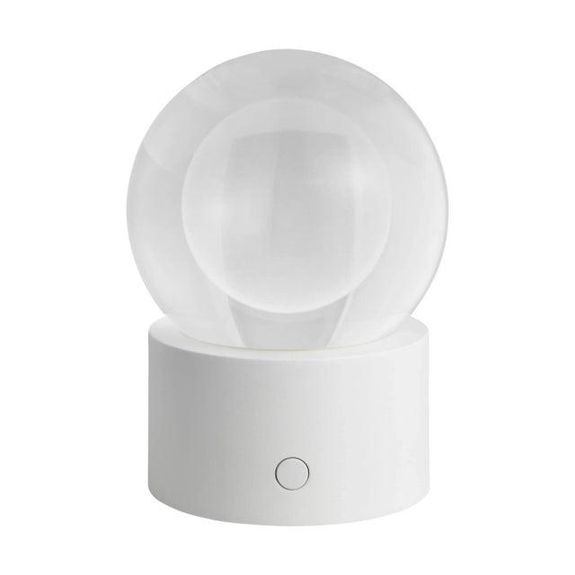 Metal Sean Lavin by Visual Comfort Modern Mina Cordless/Rechargeable Table Lamp in Matte White For Sale - Image 7 of 9