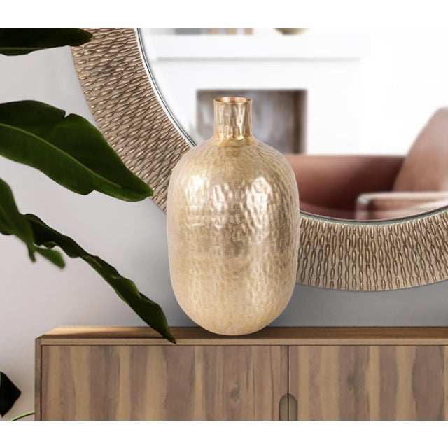 Contemporary Espen Straight Necked Bottle- Medium For Sale - Image 3 of 9