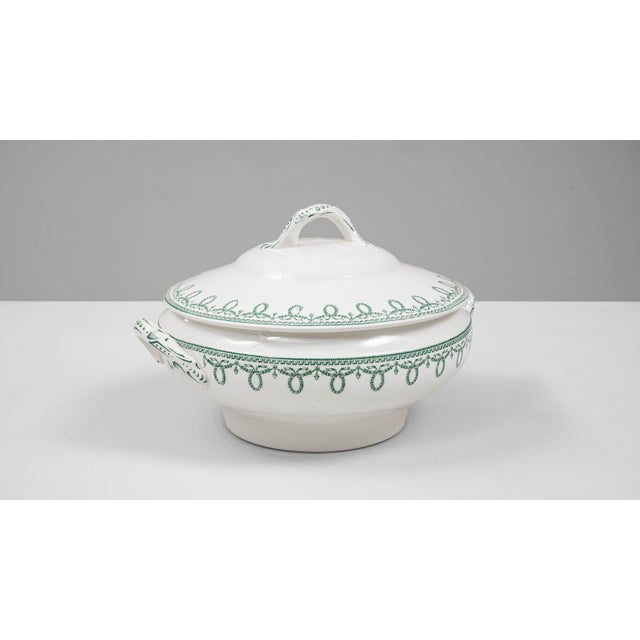 20th Century Belgian Special Edition Porcelain Tureen With Lid For Sale - Image 11 of 18