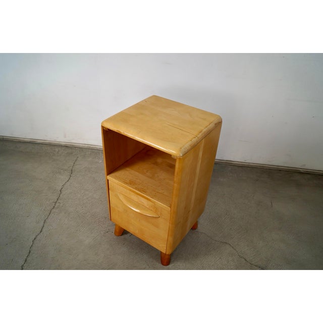 1940’s Art Deco Solid Birch Heywood Wakefield Nightstand / Cabinet For Sale In Los Angeles - Image 6 of 12