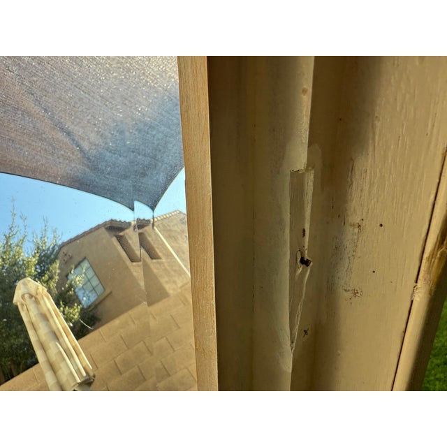 Mid-Century Modern Pair of Vintage 1980s Rattan & Glass Waterfall End Tables – Mid Century Coastal Palm Beach Regency Tables For Sale - Image 3 of 10