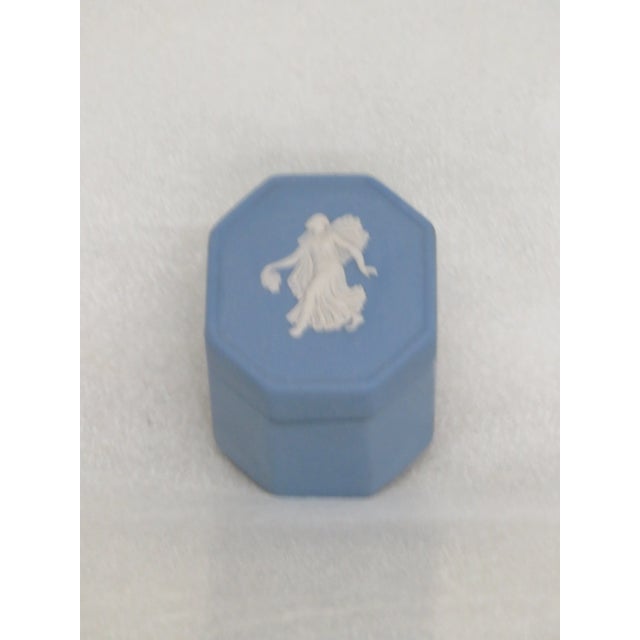 Wedgwood Jasperware Blue Octagon Cameo Ring Dish Jewelry Pill Box With Lid For Sale - Image 12 of 13