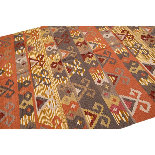 2020s Modern Kilim Handmade Multicolor Geometric Wool Rug For Sale In New York - Image 6 of 7