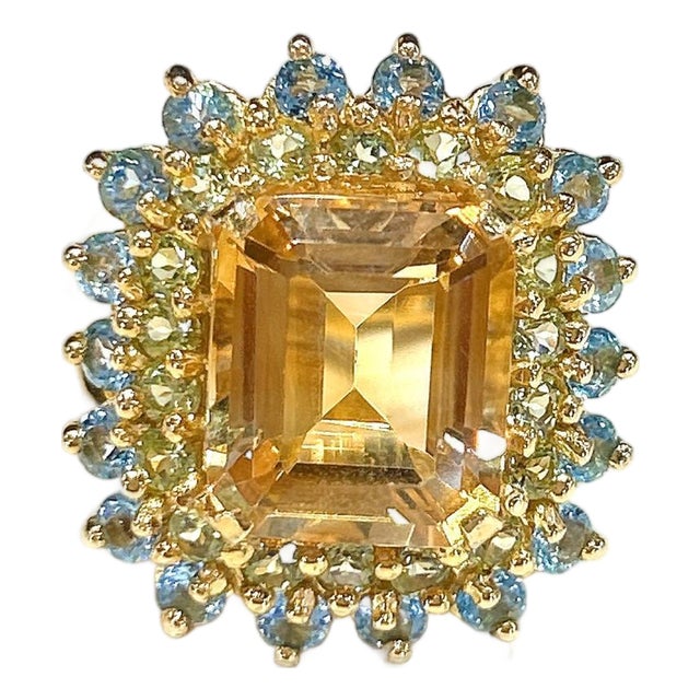 Bochic Capri Retro 7ct Citrine, Peridot & Blue Topaz Ring in Gold For Sale