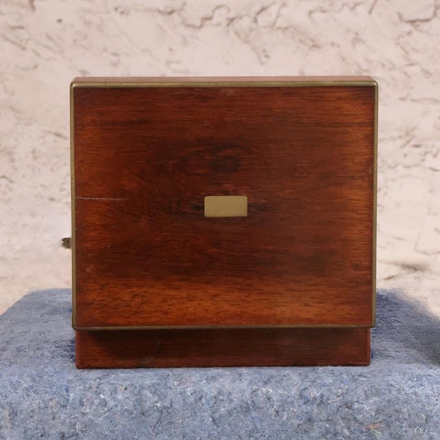 19th Century English Mahogany Valet Box For Sale - Image 4 of 5