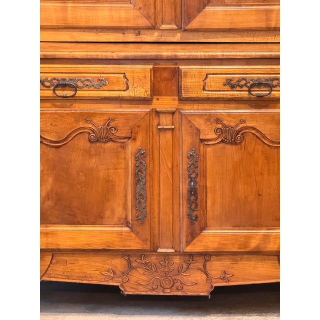 Brown French Provincial Cabinet With Carved Detail For Sale - Image 8 of 17