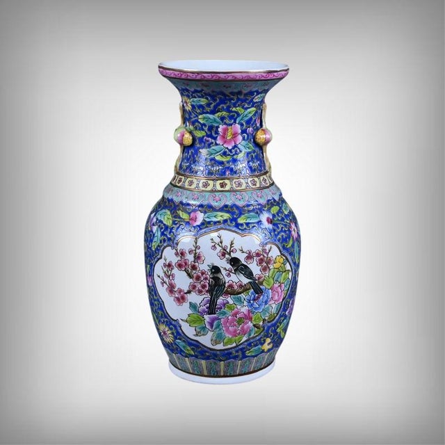 Qing Dynasty Polychrome Porcelain Vase, China, Early 20th Century For Sale - Image 17 of 17