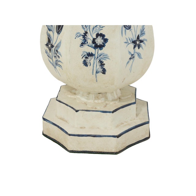 A Pair of Vintage 1980s Hand-Painted Blue and White Toleware Table Lamps - For Sale - Image 9 of 12