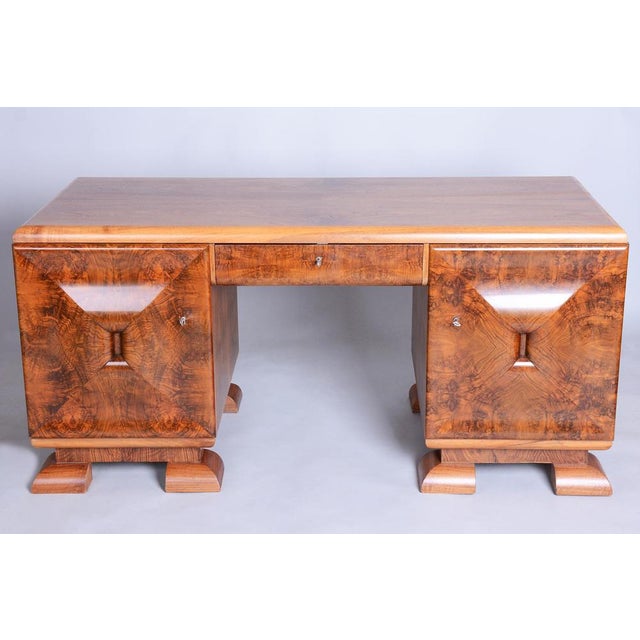 Desk dimensions: Height: 78 cm (30.7 in) Width: 160 cm (63 in) Depth: 77 cm (30.3 in) Space for legs: Height: 60 cm (23.6...