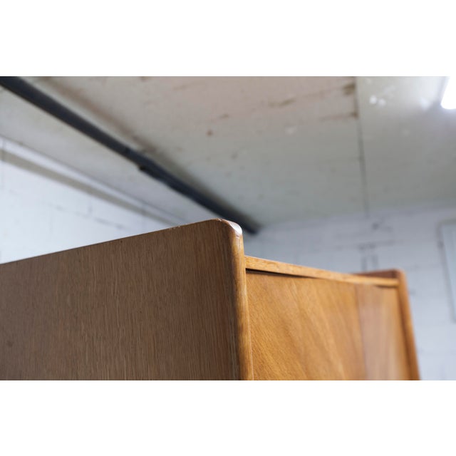 Mid-Century Modern Oak Veneer Wardrobe with Doors and Drawers, 1950s For Sale - Image 18 of 18