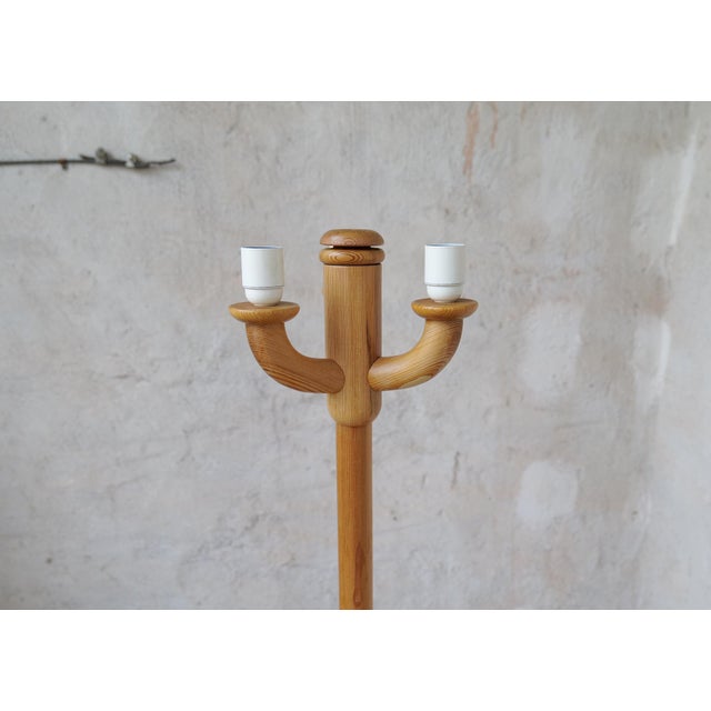 Scandinavian Modern Sculptural Floor Lamps in Pine, Sweden 1970s, Set of 2 For Sale - Image 12 of 17