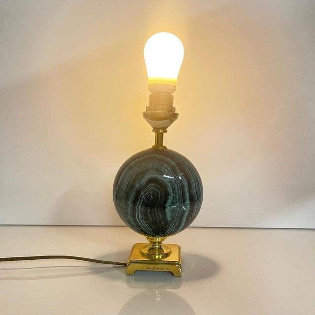 Table Lamp in Brass and Imitation Green Malachite from Maison Le Dauphin, 1980 For Sale - Image 10 of 18