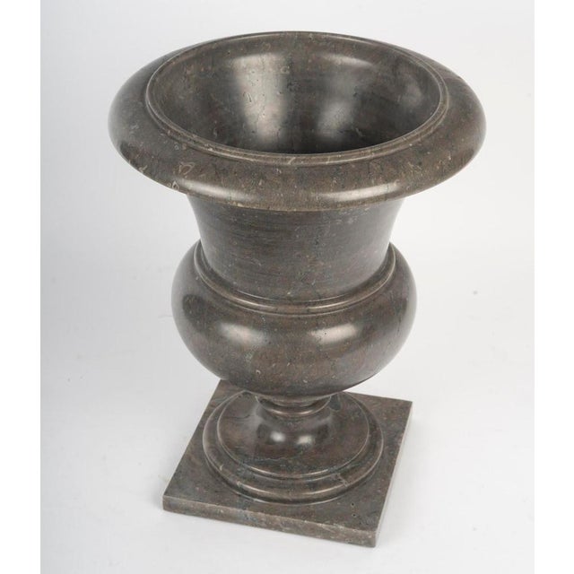 Stone Medici Vase in Grey Marble, 20th Century. For Sale - Image 7 of 10