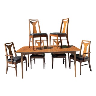 Mid Century Attributed to Kent Coffey Perspecta Dining Set With 6 Chairs and Leaf For Sale