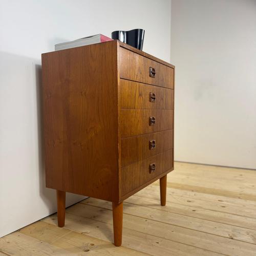 Small Mid-Century Modern Danish Teak Chest of Drawers, 1960s For Sale - Image 9 of 11