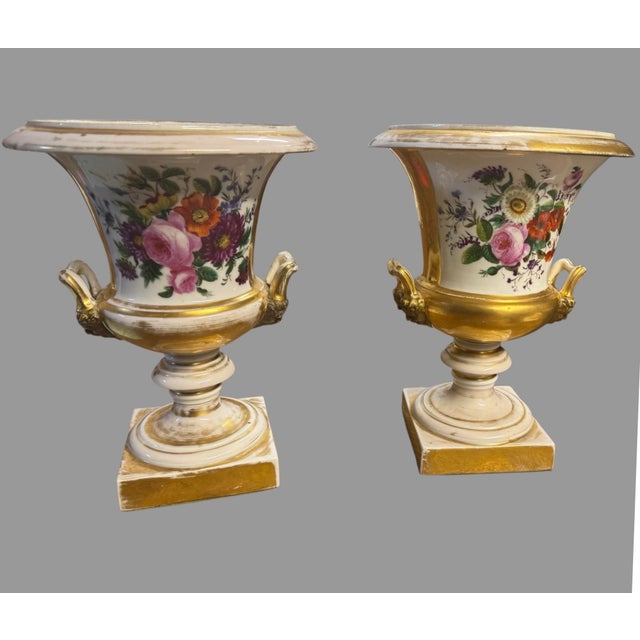 Gold Antique Old Paris Porcelain Pair Urn Cachepots Hand Painted Figural Floral Gilt For Sale - Image 8 of 9