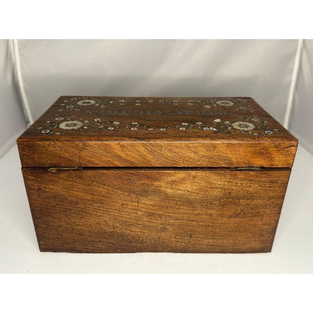 Wood Antique Walnut Cigar Box, Mother of Pearl Inlay - Victorian Tabac & Cigares For Sale - Image 7 of 10