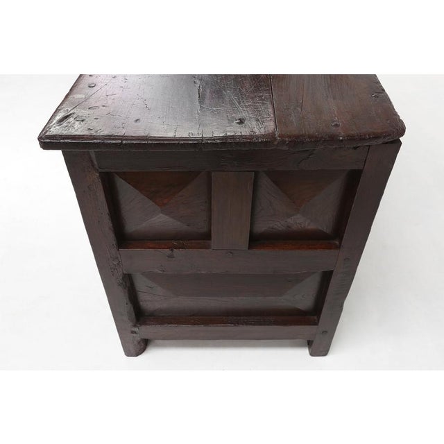 16th Century French Geometric Sideboard in Oak For Sale - Image 17 of 18