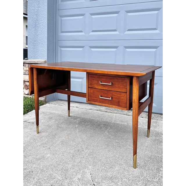 Extendable Writers Desk by Lane Furniture. Floating drawer bank and a drop-hinge at attached leaf. This is a perfectly...