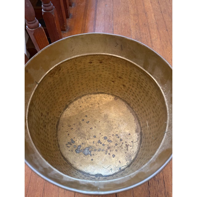 Late 20th Century Claw Footed Brass Cauldron Planter With Lion Heads For Sale In Philadelphia - Image 6 of 6