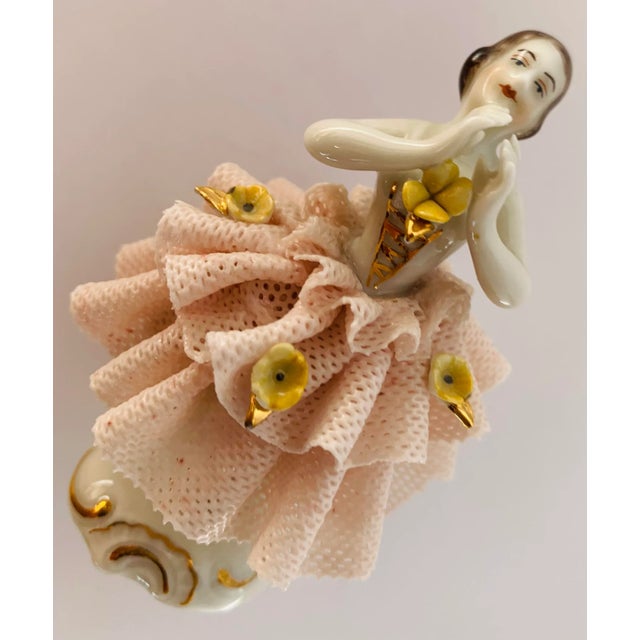 Shabby Chic Vintage Dresden Rococo-Style Petite Porcelain Figurines Dancing in Lace Skirts, Mid-1990s by Germany’s Porzellanfabrik Unterweißbach- a Paiir For Sale - Image 3 of 10