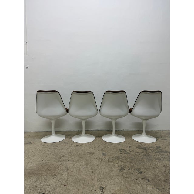 2000 - 2009 Eero Saarinen Fully Upholstered Tulip Side Chairs for Knoll - Set of Four For Sale - Image 5 of 17