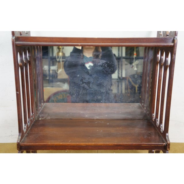 Wood Mid 20th Century Chinese Chippendale Mahogany Fretwork Mirrored Hanging Curio Shelf Rack 24" For Sale - Image 7 of 17