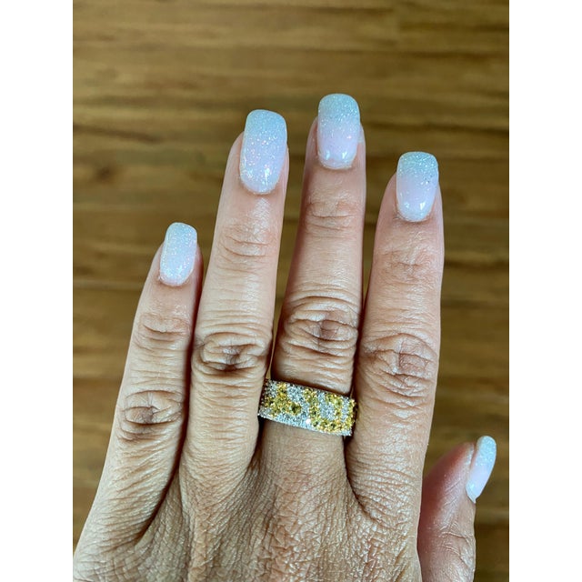 2.18 Carat Yellow Sapphire Diamond 18 Karat White Gold Band, Size 7 For Sale - Image 4 of 4