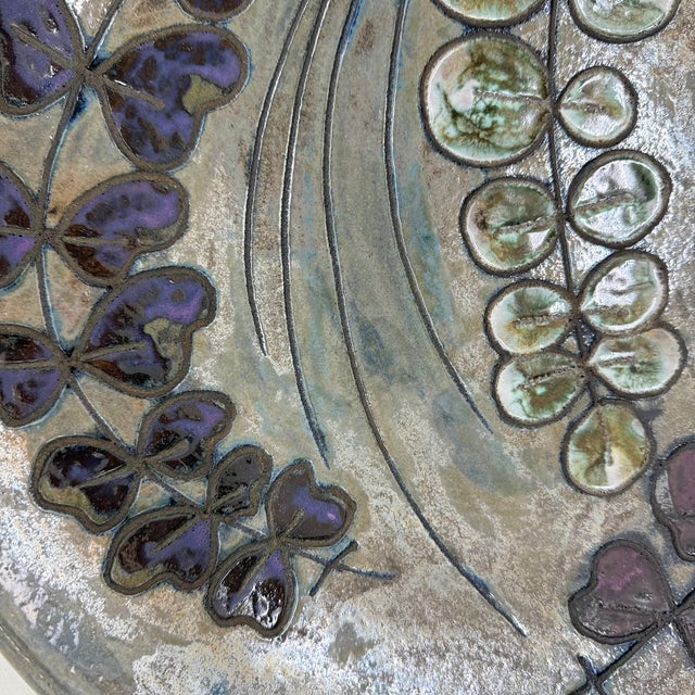 German Rusha Handarbeit Ceramic Wall Plate, 1970s, in Very Good conditions. Designed 1970 to 1979