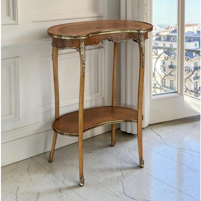 Antique French Louis XV Kidney Shaped Marquetry End Table For Sale - Image 4 of 17