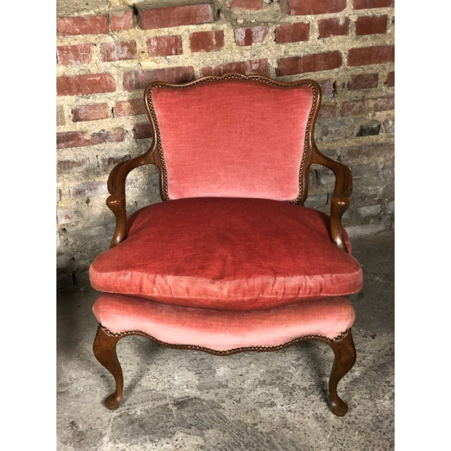 Set of Mid-Century English Oak and Pink Velvet Lounge Chairs For Sale - Image 6 of 13