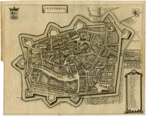 Antique Map of the City of Leeuwarden by Leti, 1690
