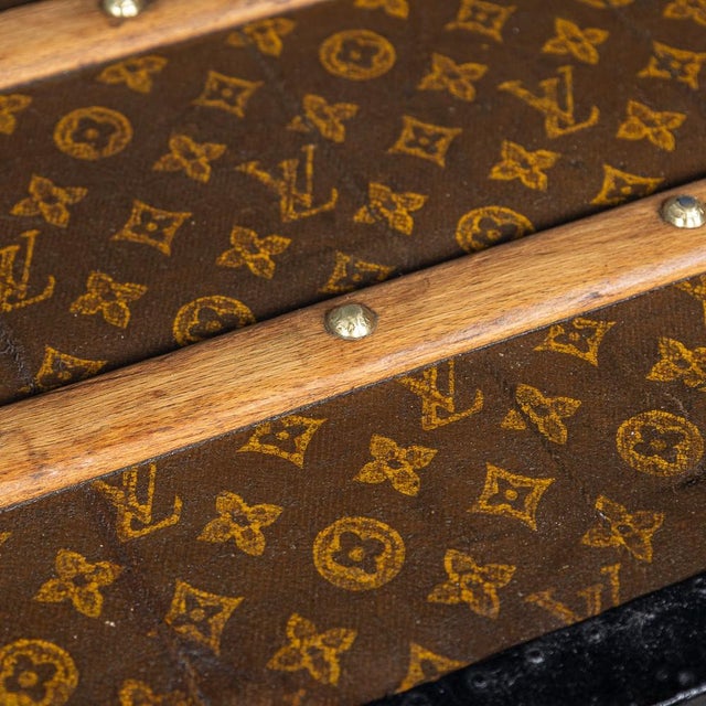 Antique 20th Century Courier Trunk in Monogram Canvas from Louis Vuitton, France, 1910s For Sale - Image 10 of 18