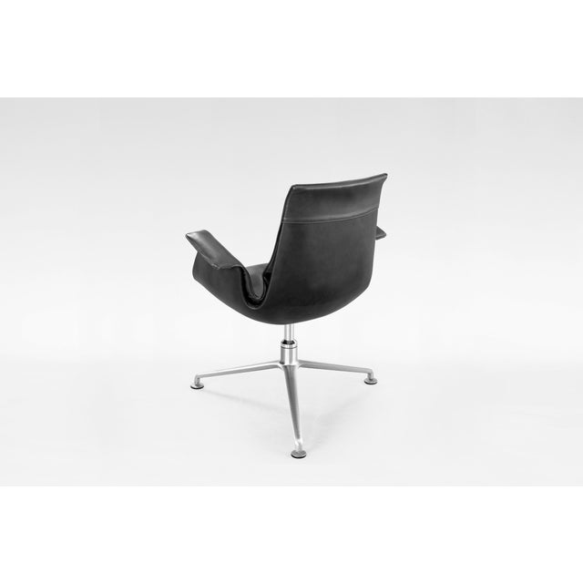 Kill International Black Leather FK6727 Tulip Chair by Preben Fabricius & Jørgen Kastholm for Kill International, 1960s For Sale - Image 4 of 6
