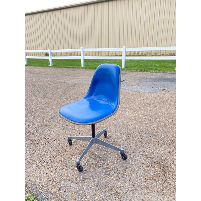 1970s Herman Miller Eames Shell Rolling Chair Chairish