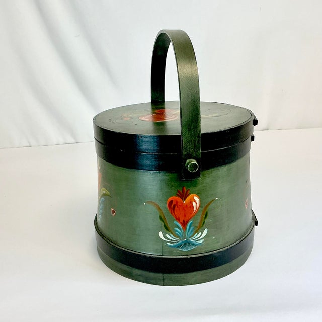 Avocado 1950s Vintage Gustavian Rustic European Farmhouse Tole Hand Painted Wooden Sap Bucket For Sale - Image 8 of 14