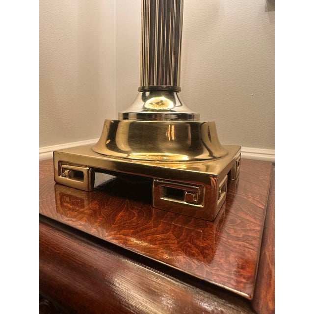 Brass Mid 20th Century Brass Corinthian Column Bouillotte Lamp For Sale - Image 8 of 8