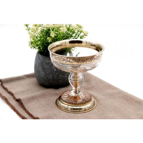 Silver Cup in Cut Crystal with Silver Structure For Sale - Image 8 of 8