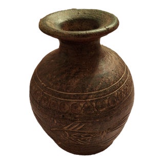 Mid 20th Century Kenyan Kisii Soapstone Vase With Incised Fish and Geometric Motifs - Hand-Carved For Sale