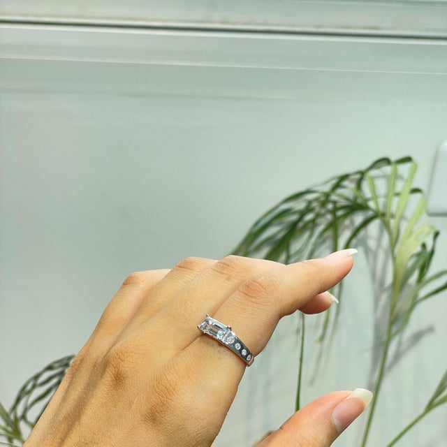 Blue Baguette Cut Natural Aquamarine Ring With Flush Diamond Shank 925 Silver Size 7 For Sale - Image 8 of 15