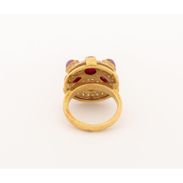 Modernist 18k Yellow Gold Ruby and Diamond Cocktail Ring For Sale In New York - Image 6 of 7